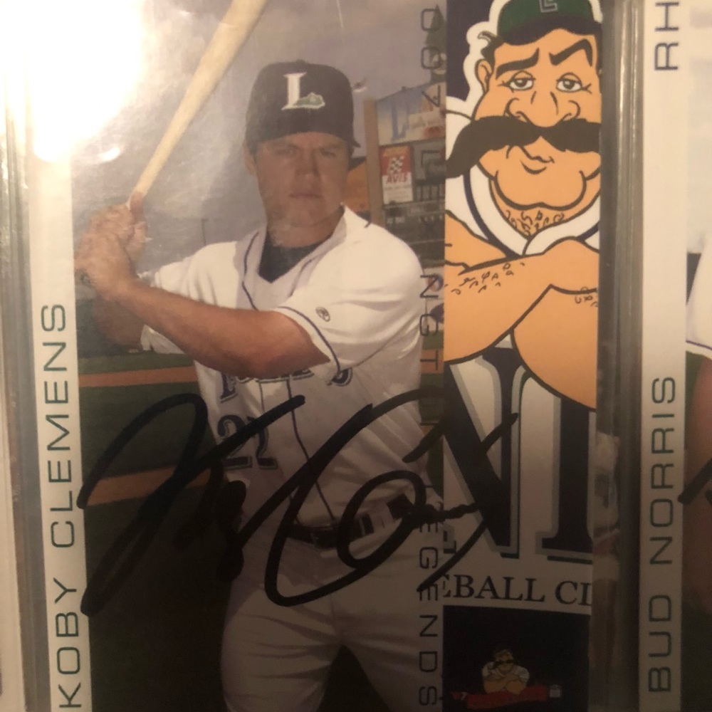 Roger Clemens Autograph baseball ⚾️ patch baseball card - Picture 4 of 9